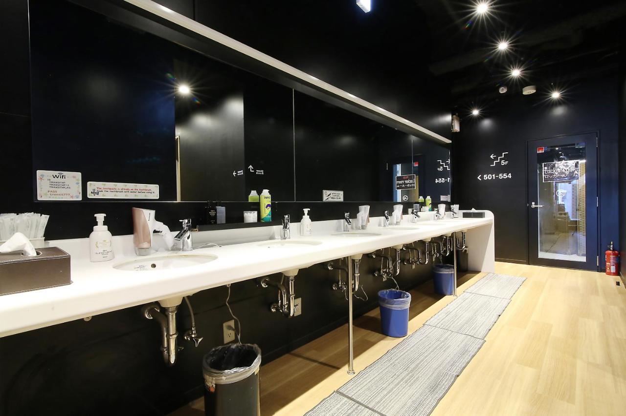 新宿公交胶囊酒店 * 東京都